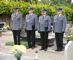 Uroczysta zbiórka z okazji powicenia nagrobka tragicznie zmarego policjanta Policji Pastwowej post. Jana Stachelskiego