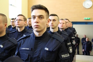 Uroczyste lubowanie nowo przyjtych policjantów w szeregi Wielkopolskie Policji